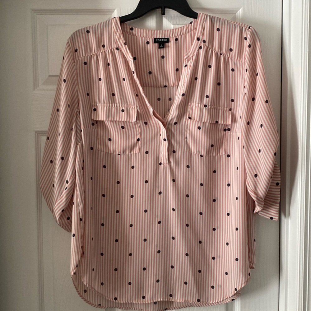 Pastel Pink Torrid Harper Blouse Size 2